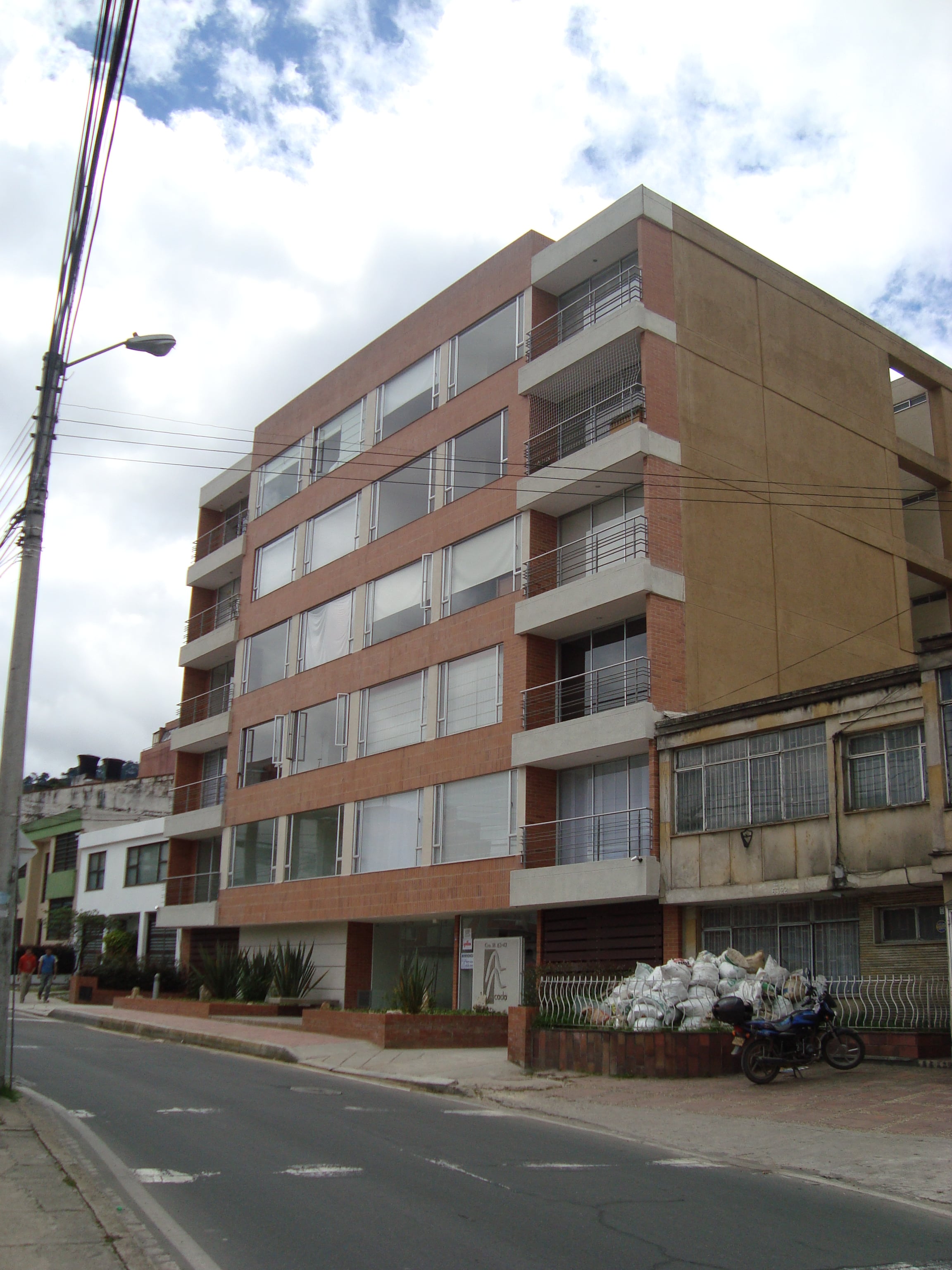 DSC06359-min